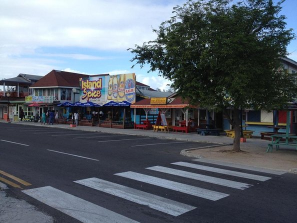Pick up & Drop off Transfer From Anywhere in Nassau to Arawak Cay - Transportation Details
