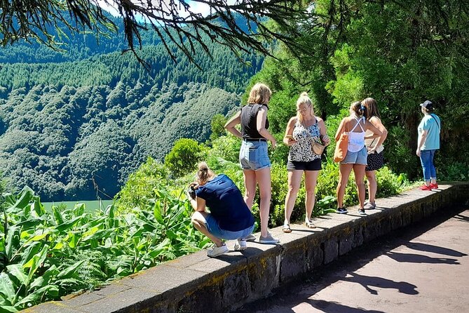 Ponta Delgada: 2-Day Tour With Lunch in São Miguel - Meeting and Pickup Points