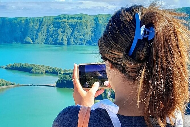 Ponta Delgada: Cruise Excursion, Sete Cidades, Blue & Green Lake - Pickup and Meeting Point Details