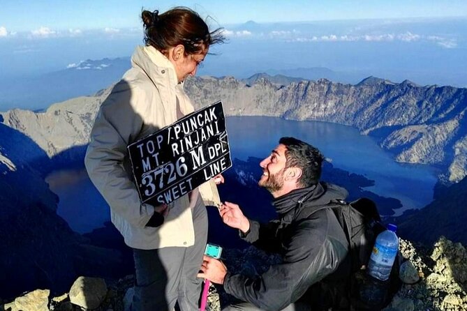 Popular Rinjani Trekking Tour Service To Summit For 2 Days Via Sembalun Trail - Stunning Landscapes and Scenic Views