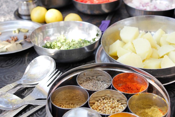 Private 3-Hour Cooking Lesson and Meal in a Local Home in Jaipur - Experience Details