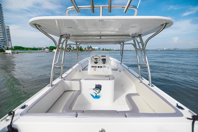 Private Boat Rental To The Rosario Islands Up To 15 - Benefits of Private Boat Rental