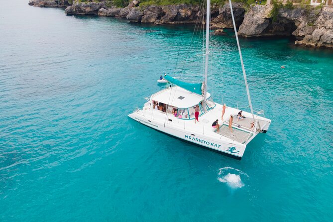 Private Catamaran Cruise With Snorkeling, Rum Cocktails - Booking & Accessibility Information