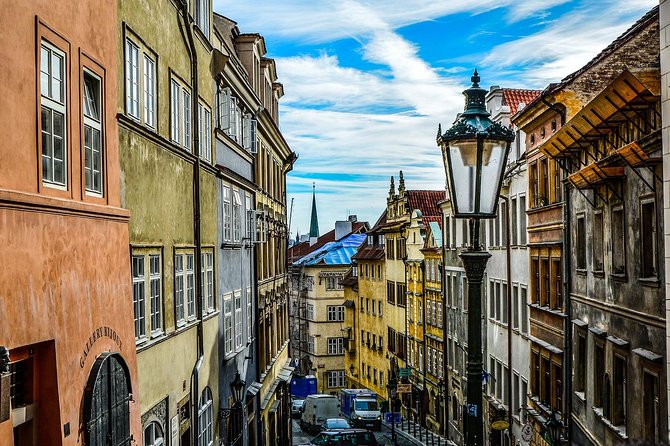 Private Door-To-Door Transfer From Frankfurt to Prague With 2h for Sightseeing - Important Additional Information