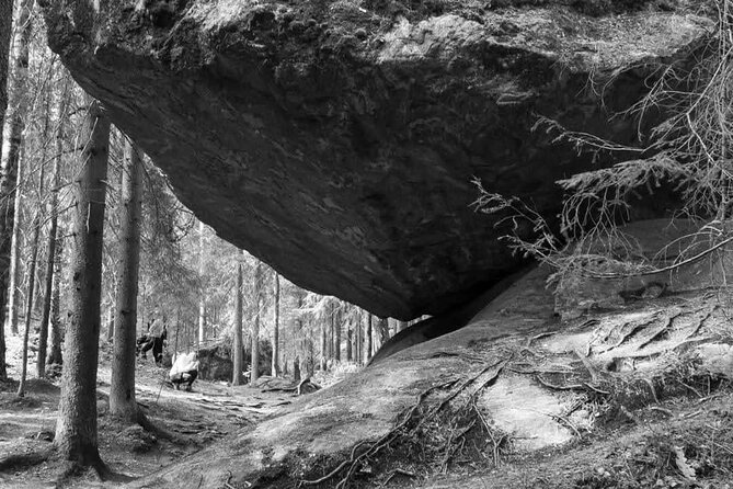 Private Excursion Kummakivi, Olavinlinna Castle & Scenic Drive - Kummakivi: A Natural Wonder