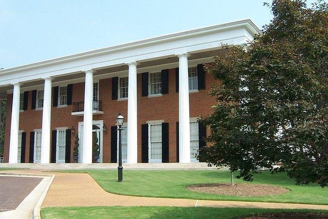 Private Group Tour Atlanta Historical Homes - Pricing and Reservation