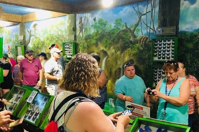 Private Guided Gumbalimba Park Tour From Roatán - Tour Details