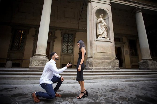 Private Photo Session With a Local Photographer in Pisa - Pricing and Booking Process
