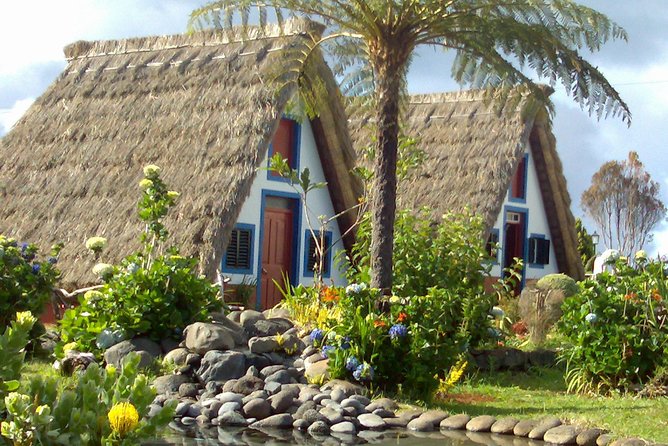 Private - Pico Arieiro & A-Framed Houses Tour - Tour Highlights