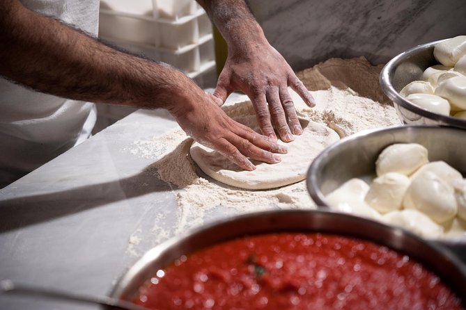 Private Pizza & Tiramisu Class at a Cesarinas Home With Tasting in Ostuni - Experience Highlights
