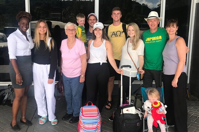 Private Roundtrip Airport Transfer to Grand Palladium Resort in Jamaica - Reviews