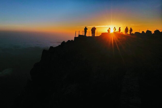Private Sunrise Pico Do Areeiro Half Day With Easy Levada Walk - Tour Highlights