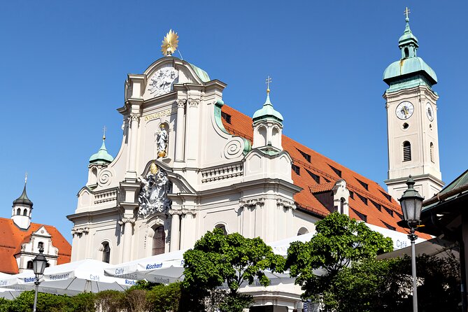 Private Tour of the Best of Munich – Sightseeing, Food & Culture With a Local