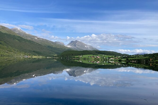 Private Tour to Atlantic Road From Ålesund Groups 1 to 40 - Tour Pricing and Guarantee