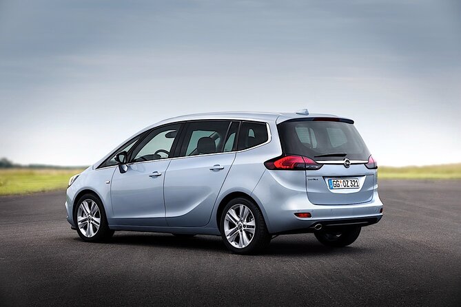 Private Transfer From Faro Airport to Vilamoura - Inclusions
