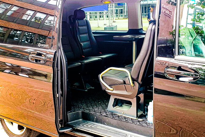Private Transfer From or to Helsinki Airport - Transfer Service Details