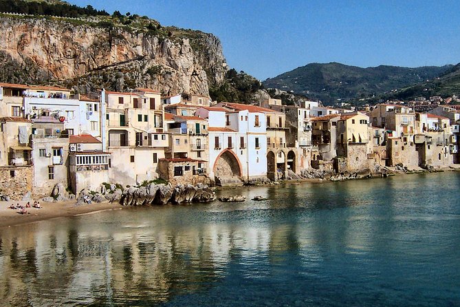 Private Transfer From Palermo Airport to Cefalù or Vice Versa - Meeting and Pickup Information