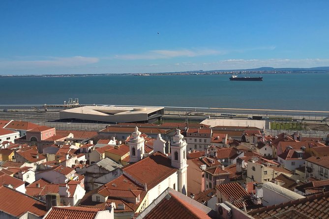 Private Transfer: Lisbon Airport to or From Lisbon Center - Pricing and Booking