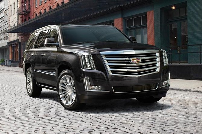 Private Transfer: Newark Airport EWR to New York in Luxury SUV - Airport Transfer Options