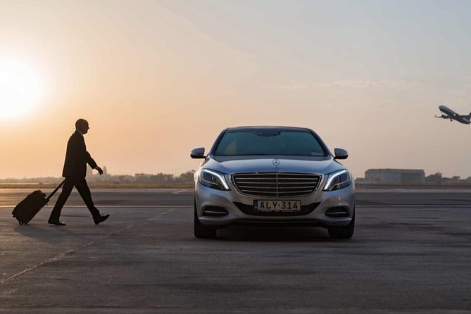 Private Transfers/Taxi From Manchester Airport MAN To Sheffield - Pricing and Booking Details