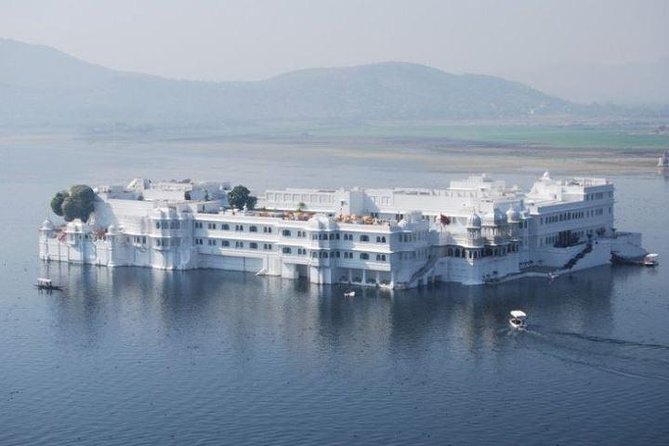 Private Udaipur Tour :2Night 3 Days With Hotel - Tour Itinerary Overview