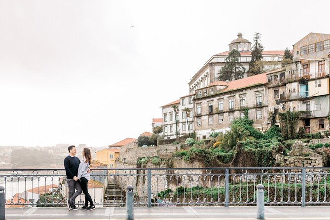 Private Vacation Photography Session With Local Photographer in Porto - Pricing and Booking Details