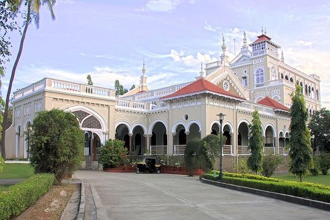 Pune Half Day Guided Tour in a Private Car - Pricing and Duration