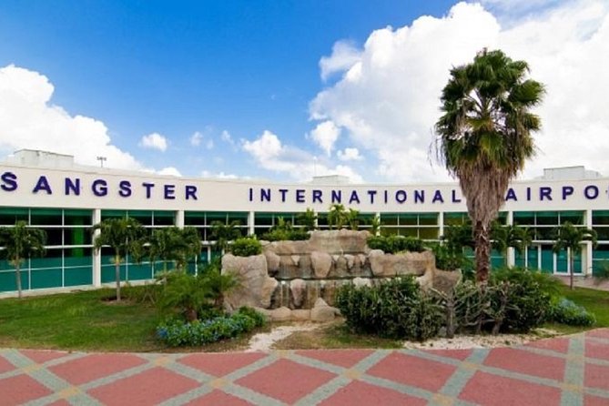 Runaway Bay Airport Transfer - Pricing Details
