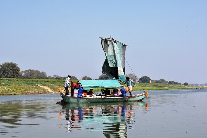 Sailing and Camping on the Ganges - Activity Overview