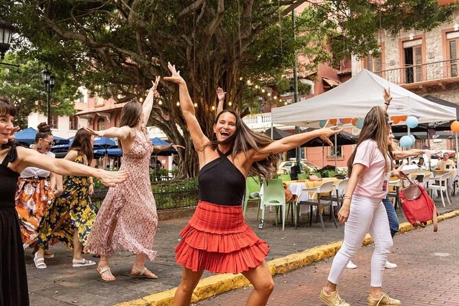 Salsa Class in Casco Viejo - Booking Details
