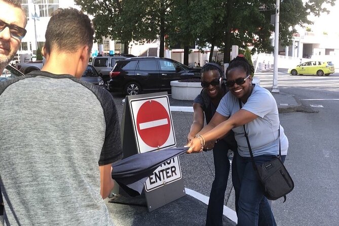 Scavenger Hunt in Norfolk by Zombie Scavengers - Scavenger Hunt Overview
