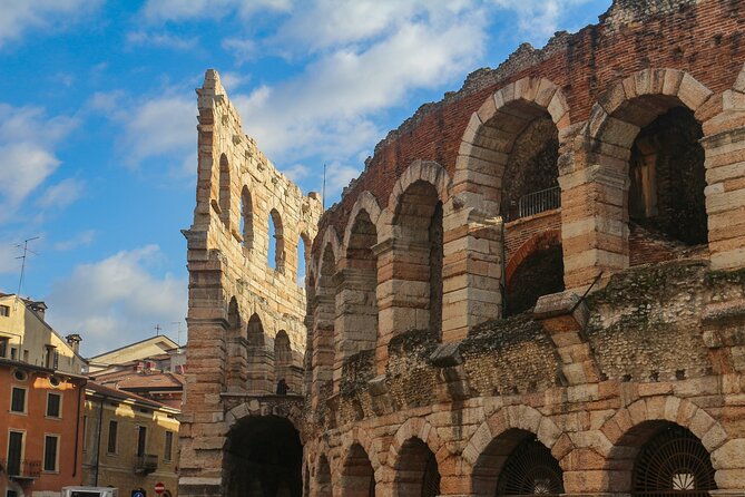 Small Group Guided Tour in Verona - Tour Overview
