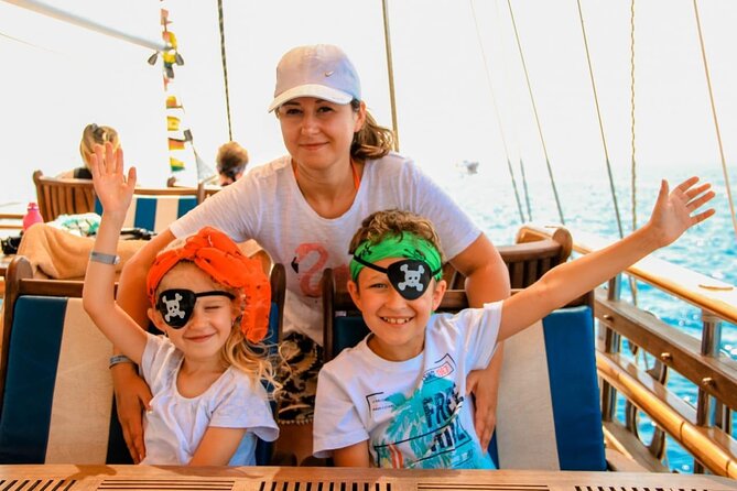 Snorkeling Sea Trip on Pirates Boat With Sea Food Lunch - Sharm El Sheikh - Overview of Snorkeling Sea Trip