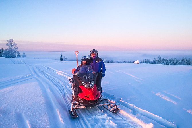 Snowmobile Safari on the Tundra - Snowmobile Safari Highlights