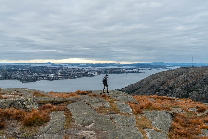 Stavanger: Guided Tour to Månafossen and Dalsnuten - Overview of Månafossen and Dalsnuten