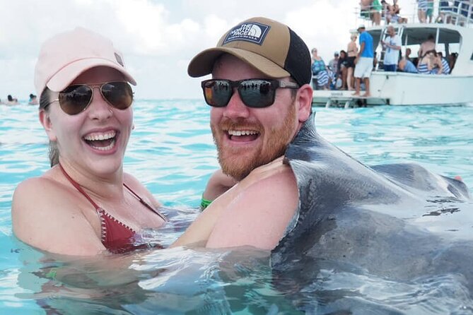 Stingray City and Coral Gardens - Activity Overview