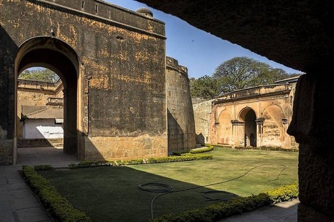 Sunshine Bangalore Day Tour, Lal Bagh & Tipu Sultan Fort - Tour Highlights