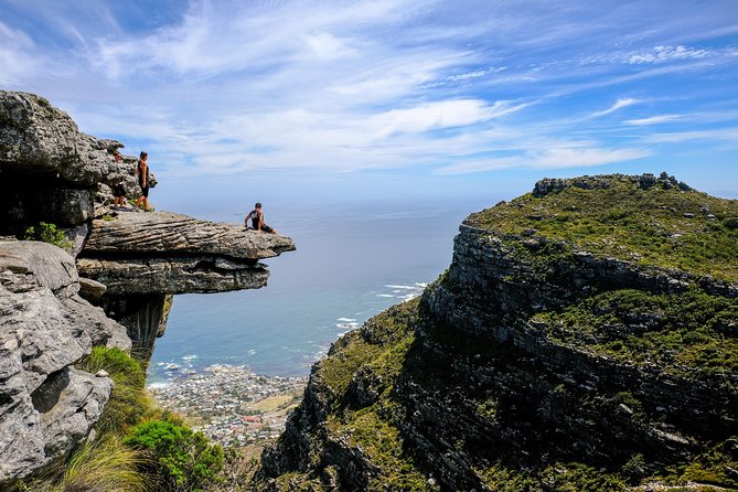 Table Mountain Summit Hike via Kasteelspoort in Cape Town - Meeting and Pickup Details