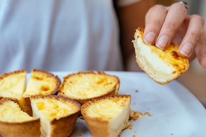 The 10 Tastings of Cape Town With Locals: Private Food Walking Tour - Guided Food-Themed Tour in Cape Town