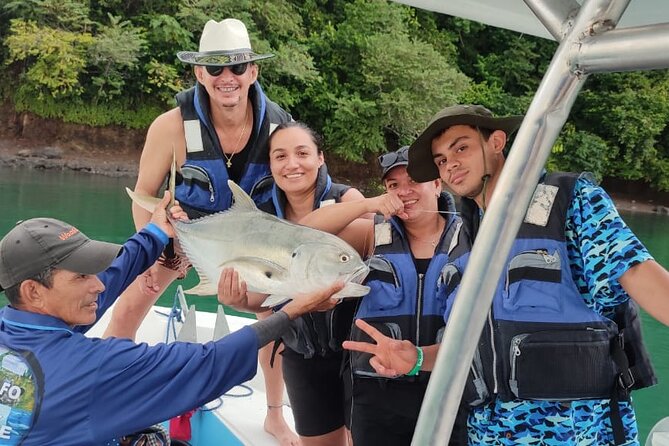 Thrilling Puerto Jiménez Adventure: Whale Watching Bonanza - Safety Guidelines and Recommendations