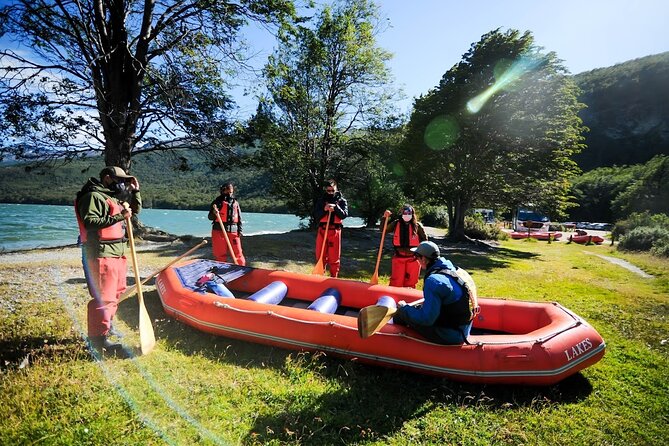Tierra Del Fuego National Park Hike and Canoe Tour - Tour Experience