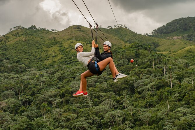 Tour in La Hacienda With Sports Activities and Buffet - Sports Activities Offered