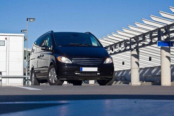 Transfer From City of Trieste to Trieste Airport - Advantages of Pre-booking Airport Transfers