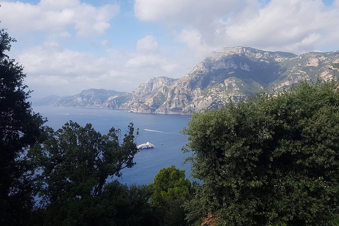 Transfer From Naples to Sorrento or Vice Versa - Transfer Options Available