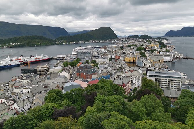 TRANSFER, LUXURY CAR 1-3 PAX: Bergen – Ålesund - Cancellation Policy