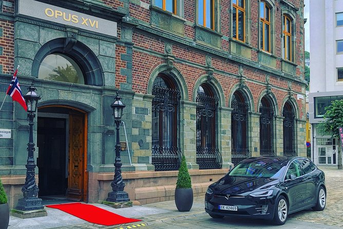 TRANSFER, LUXURY CAR 1-3 PAX: Bergen City TRANSFER - Pricing and Booking Details