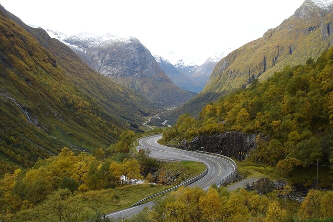 TRANSFER, LUXURY CAR 1-3 PAX: Bergen – Geiranger