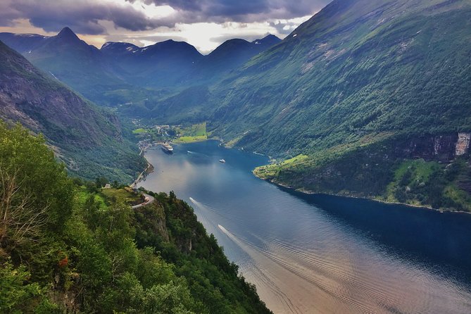 TRANSFER, LUXURY VAN 1-7 PAX: Bergen – Geiranger - Cancellation Policy
