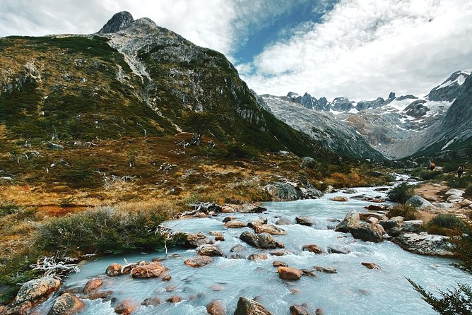 Ushuaia Small-Group Hiking Tour to Lake Esmeralda With Lunch - Tour Details and Inclusions