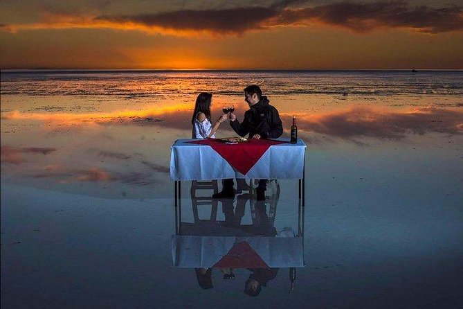 Uyuni Salt Flat Tour 1 Day Sunset Service Private - Itinerary Highlights